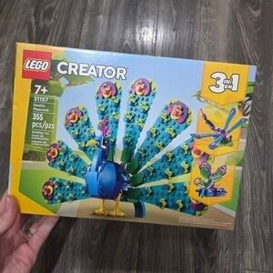 LEGO Creator 3-in-1 Peacock 31157 Set – Build Peacock, Butterfly & Dragonfly